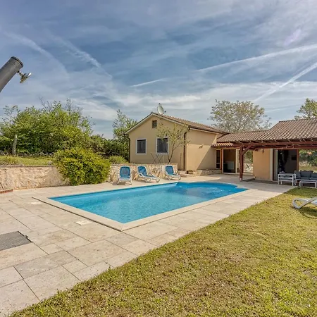 Simac With Pool And Whirlpool - Happy فيلة بازين