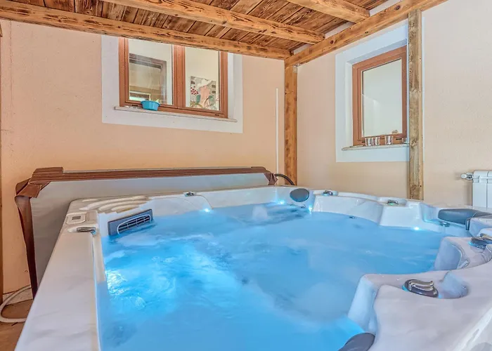 Casa vacanze Simac With Pool And Whirlpool - Happy Pazin